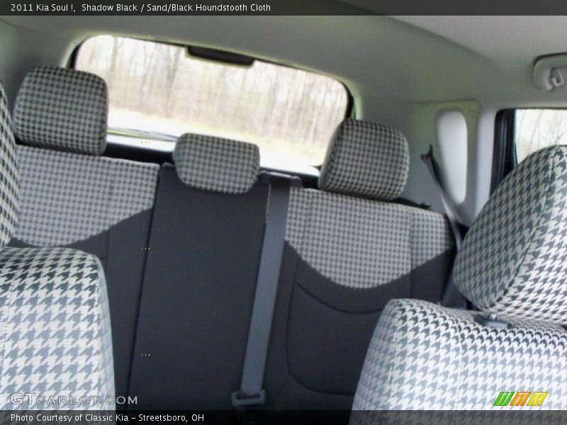 Shadow Black / Sand/Black Houndstooth Cloth 2011 Kia Soul !