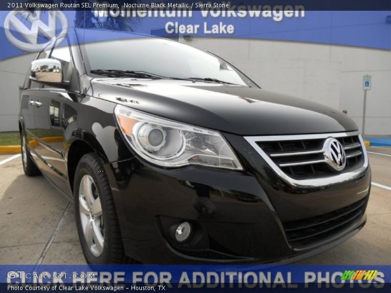 Nocturne Black Metallic / Sierra Stone 2011 Volkswagen Routan SEL Premium