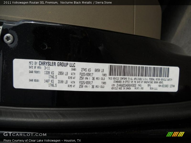 Nocturne Black Metallic / Sierra Stone 2011 Volkswagen Routan SEL Premium