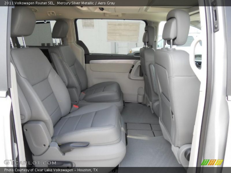 Mercury Silver Metallic / Aero Gray 2011 Volkswagen Routan SEL