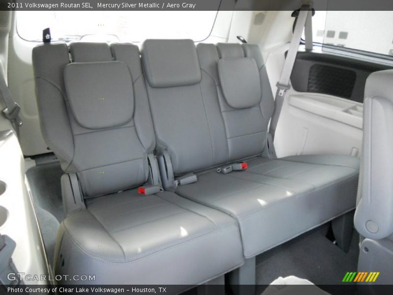 Mercury Silver Metallic / Aero Gray 2011 Volkswagen Routan SEL