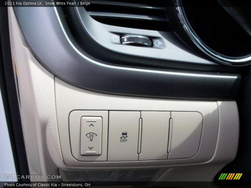 Snow White Pearl / Beige 2011 Kia Optima LX