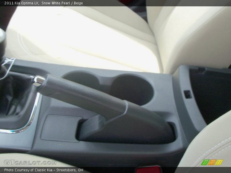 Snow White Pearl / Beige 2011 Kia Optima LX