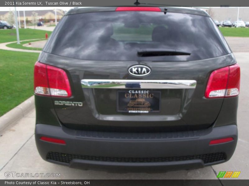 Tuscan Olive / Black 2011 Kia Sorento LX
