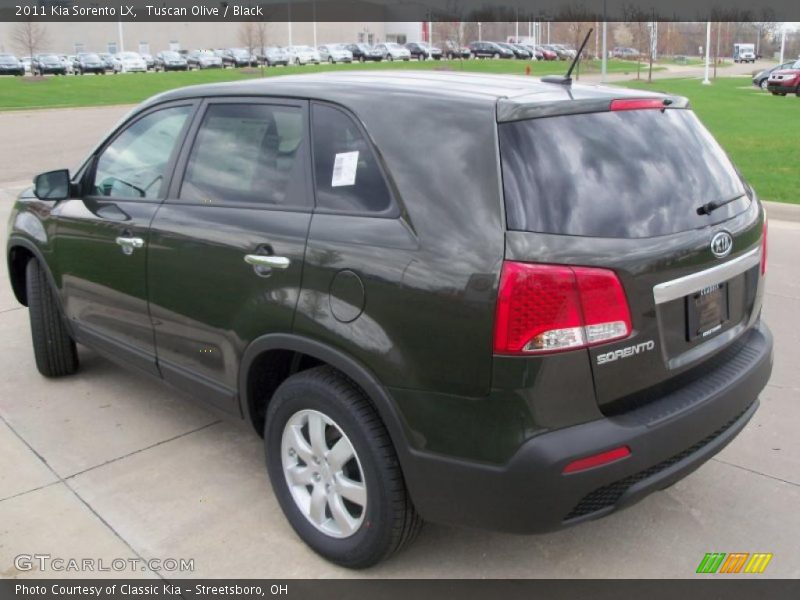 Tuscan Olive / Black 2011 Kia Sorento LX