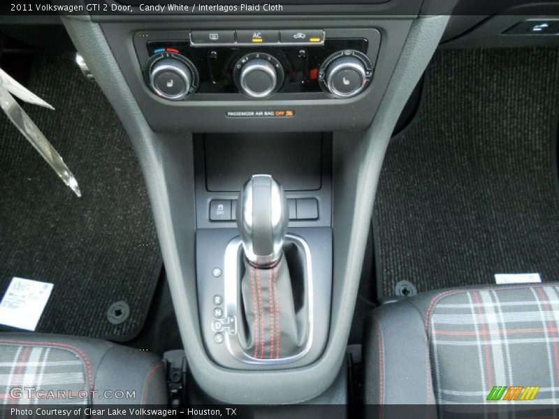 Candy White / Interlagos Plaid Cloth 2011 Volkswagen GTI 2 Door