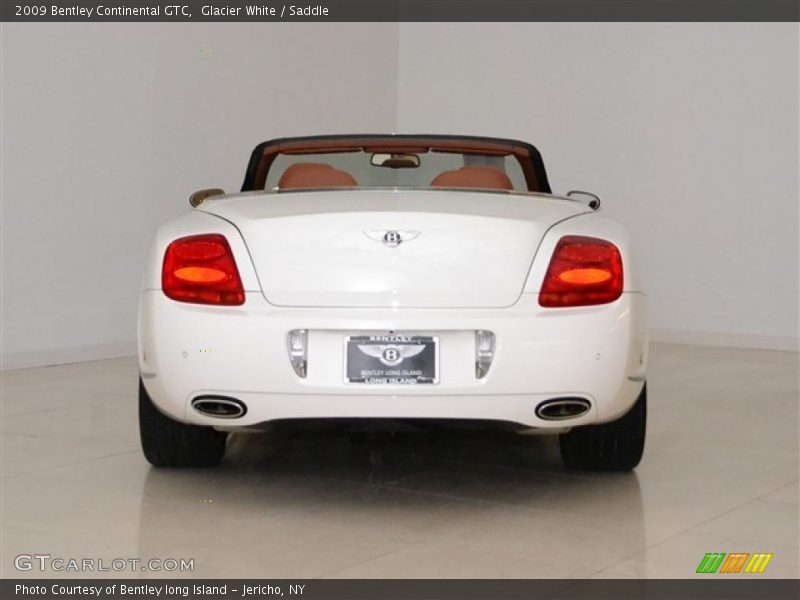 Glacier White / Saddle 2009 Bentley Continental GTC