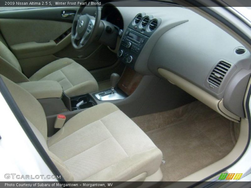 Winter Frost Pearl / Blond 2009 Nissan Altima 2.5 S