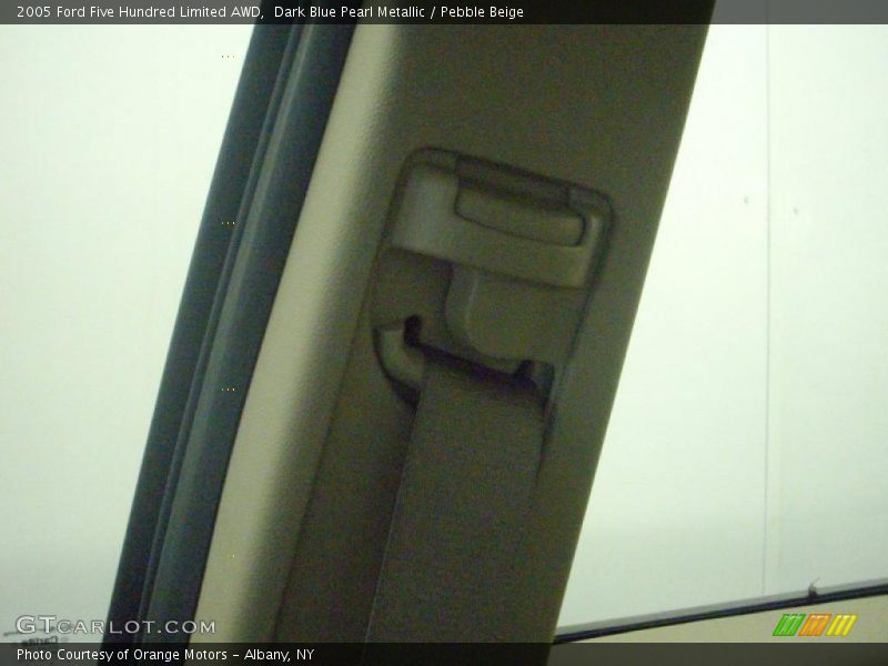 Dark Blue Pearl Metallic / Pebble Beige 2005 Ford Five Hundred Limited AWD