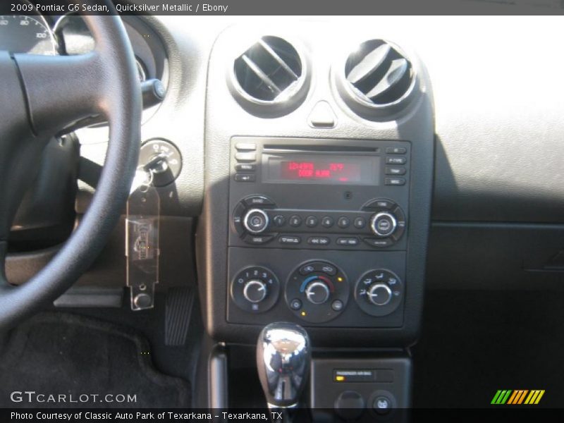 Quicksilver Metallic / Ebony 2009 Pontiac G6 Sedan