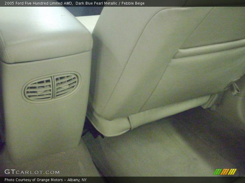 Dark Blue Pearl Metallic / Pebble Beige 2005 Ford Five Hundred Limited AWD