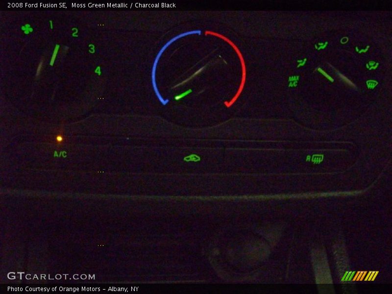 Moss Green Metallic / Charcoal Black 2008 Ford Fusion SE