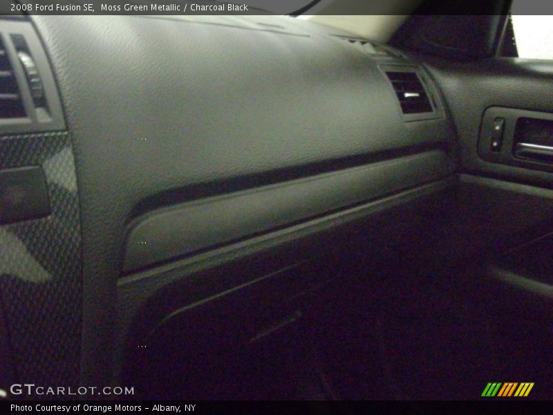 Moss Green Metallic / Charcoal Black 2008 Ford Fusion SE