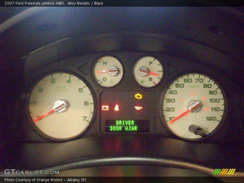 Alloy Metallic / Black 2007 Ford Freestyle Limited AWD