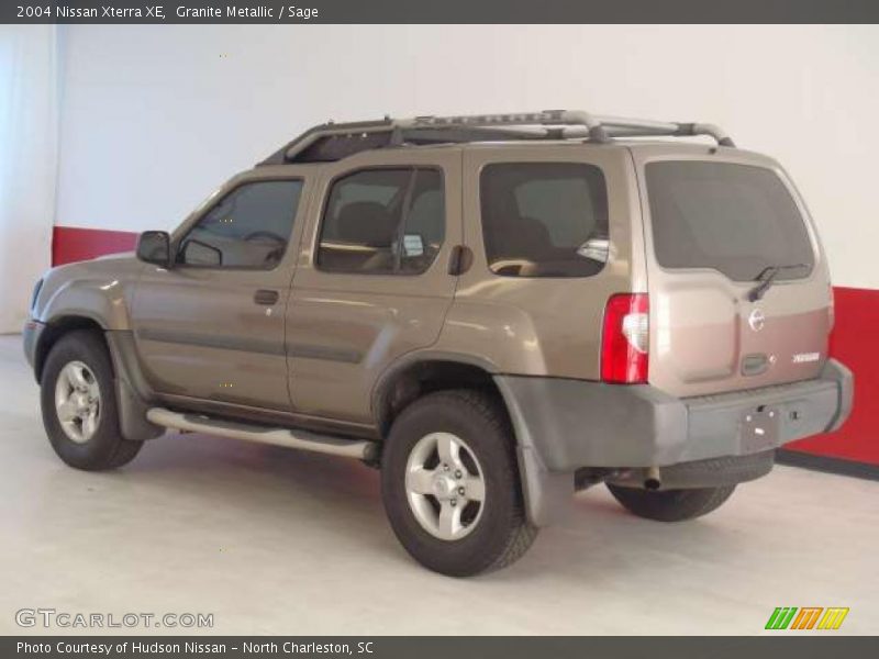 Granite Metallic / Sage 2004 Nissan Xterra XE