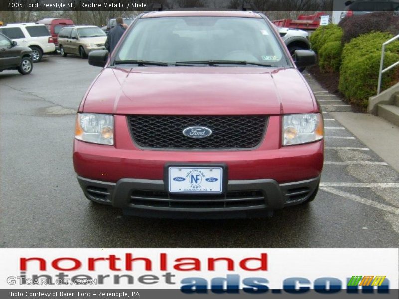 Redfire Metallic / Shale 2005 Ford Freestyle SE