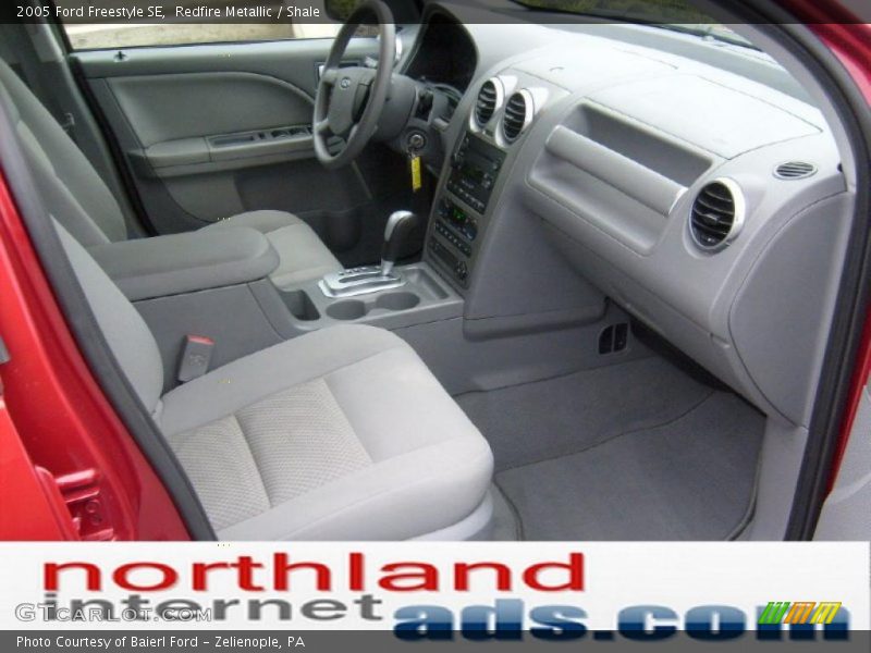 Redfire Metallic / Shale 2005 Ford Freestyle SE