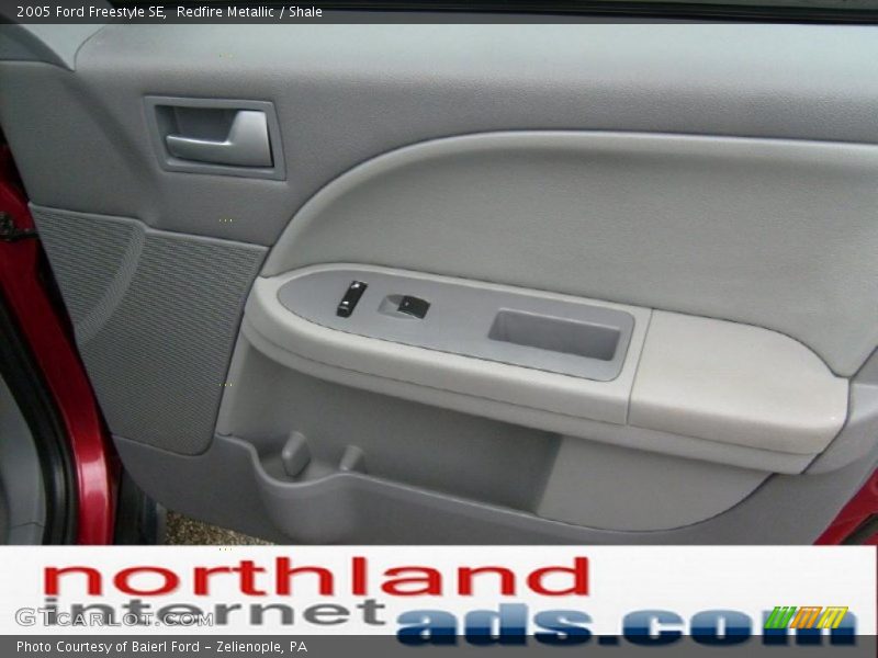 Redfire Metallic / Shale 2005 Ford Freestyle SE