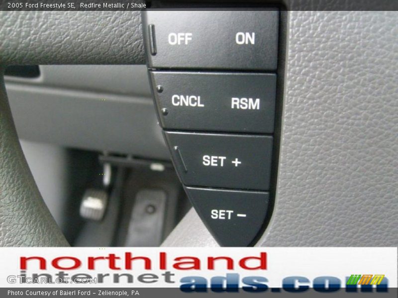 Redfire Metallic / Shale 2005 Ford Freestyle SE