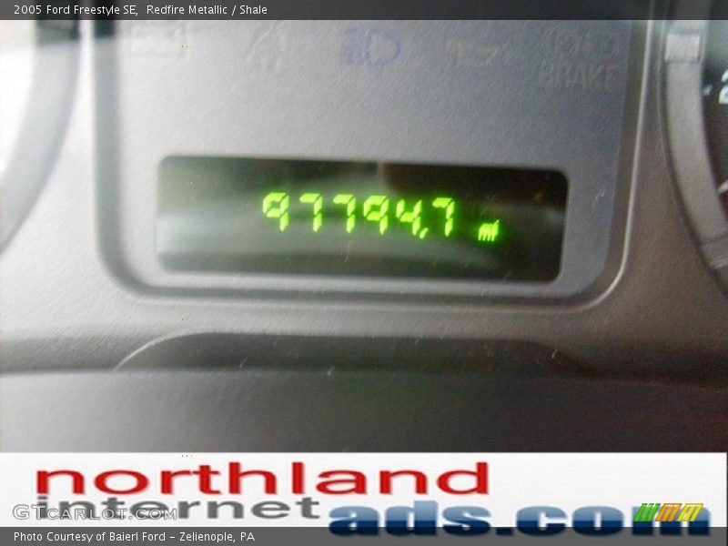 Redfire Metallic / Shale 2005 Ford Freestyle SE