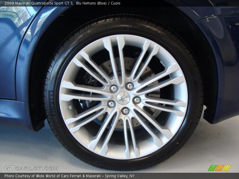  2009 Quattroporte Sport GT S Wheel