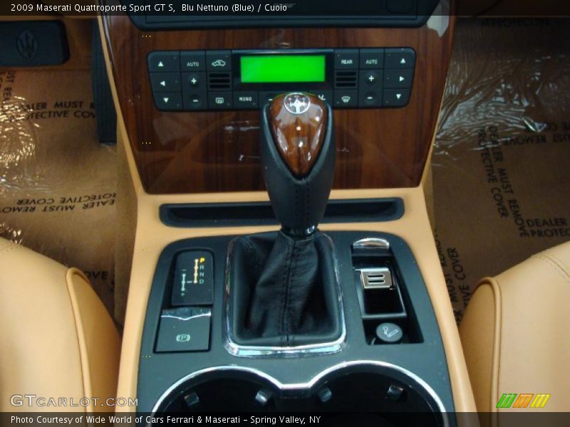  2009 Quattroporte Sport GT S 6 Speed ZF Automatic Shifter