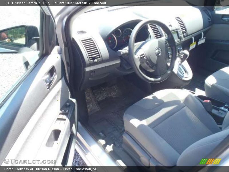 Brilliant Silver Metallic / Charcoal 2011 Nissan Sentra 2.0 SR