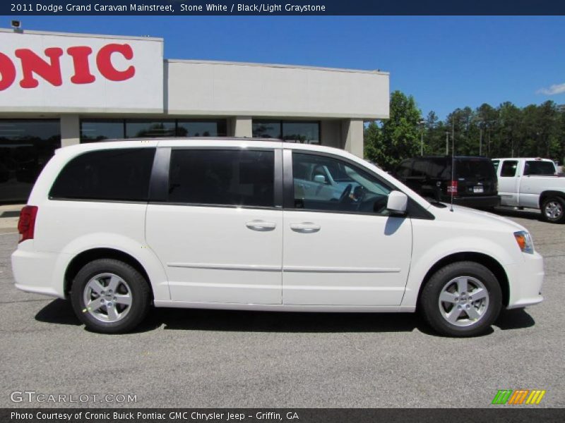 Stone White / Black/Light Graystone 2011 Dodge Grand Caravan Mainstreet