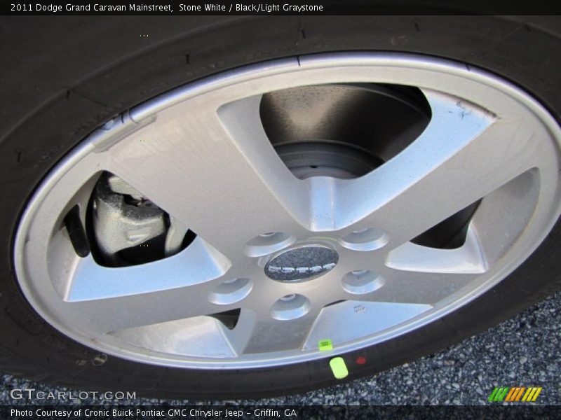 Stone White / Black/Light Graystone 2011 Dodge Grand Caravan Mainstreet