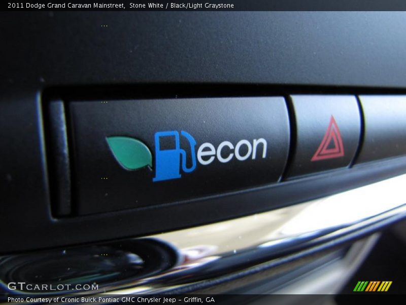 Stone White / Black/Light Graystone 2011 Dodge Grand Caravan Mainstreet