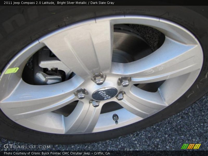 Bright Silver Metallic / Dark Slate Gray 2011 Jeep Compass 2.0 Latitude