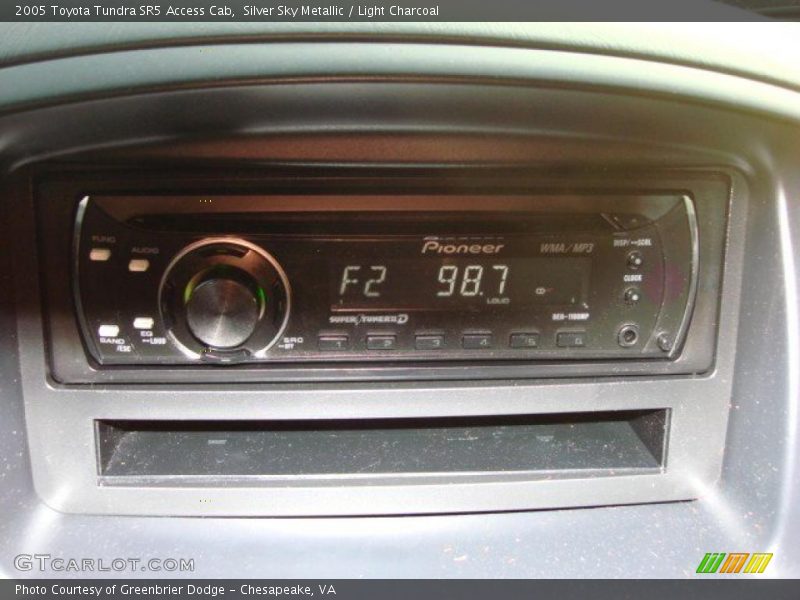 Silver Sky Metallic / Light Charcoal 2005 Toyota Tundra SR5 Access Cab