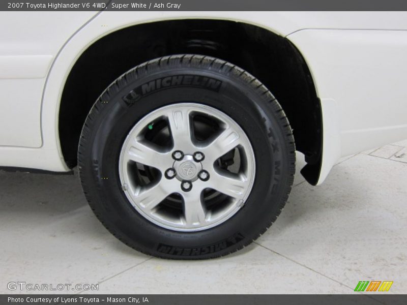 Super White / Ash Gray 2007 Toyota Highlander V6 4WD