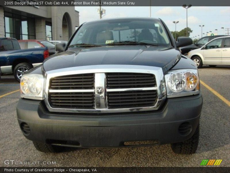 Patriot Blue Pearl / Medium Slate Gray 2005 Dodge Dakota ST Club Cab 4x4