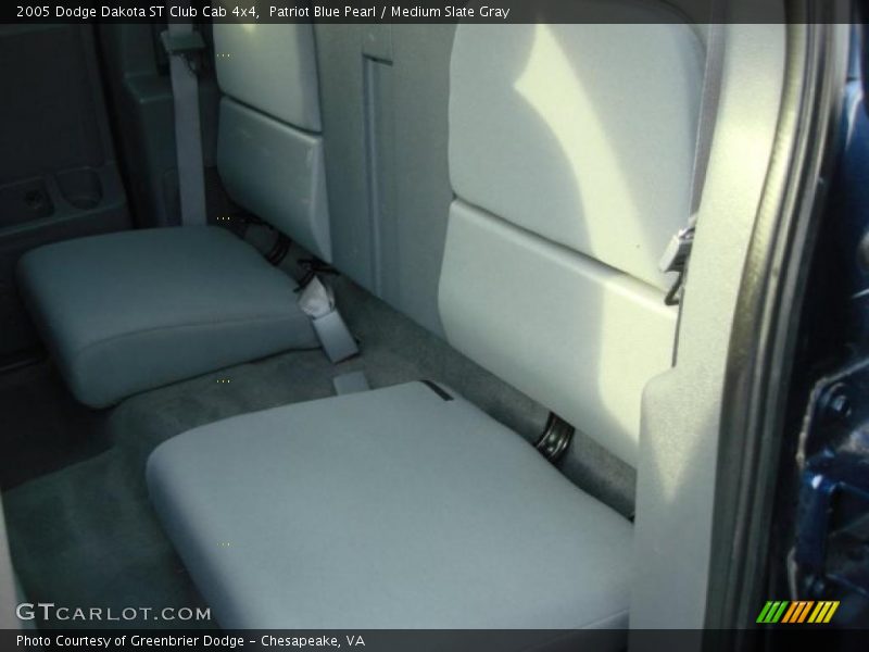 Patriot Blue Pearl / Medium Slate Gray 2005 Dodge Dakota ST Club Cab 4x4