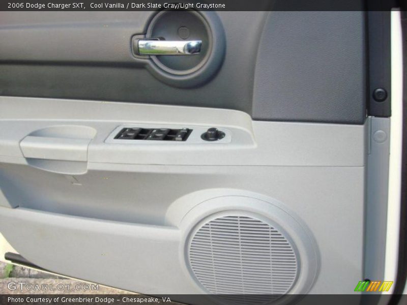 Cool Vanilla / Dark Slate Gray/Light Graystone 2006 Dodge Charger SXT