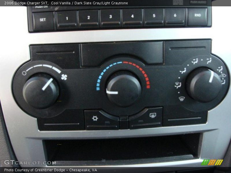 Cool Vanilla / Dark Slate Gray/Light Graystone 2006 Dodge Charger SXT