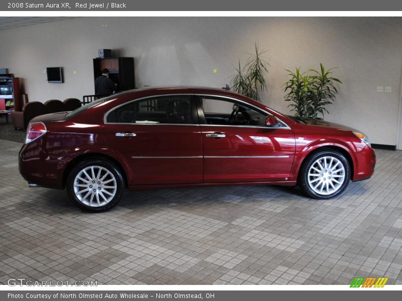 Red Jewel / Black 2008 Saturn Aura XR