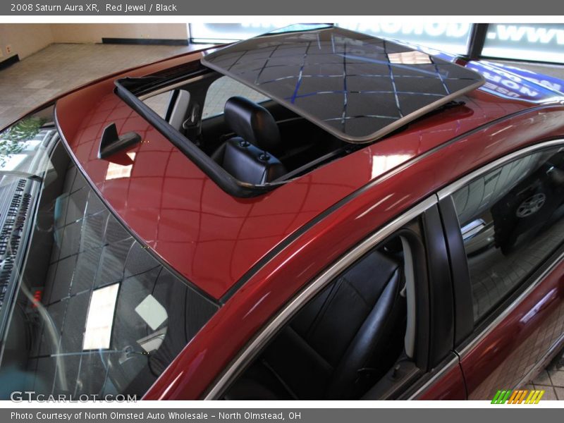 Red Jewel / Black 2008 Saturn Aura XR