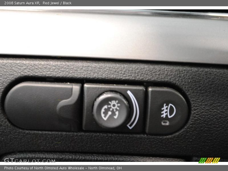 Red Jewel / Black 2008 Saturn Aura XR