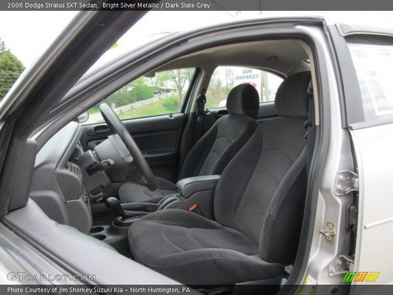 Bright Silver Metallic / Dark Slate Grey 2006 Dodge Stratus SXT Sedan