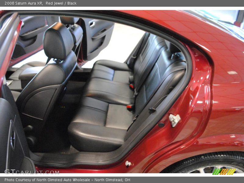 Red Jewel / Black 2008 Saturn Aura XR