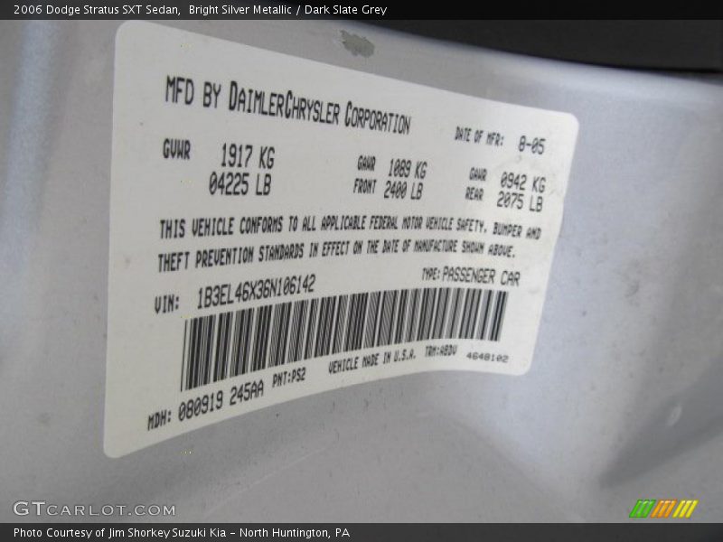 Bright Silver Metallic / Dark Slate Grey 2006 Dodge Stratus SXT Sedan