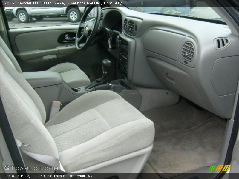 Silverstone Metallic / Light Gray 2006 Chevrolet TrailBlazer LS 4x4