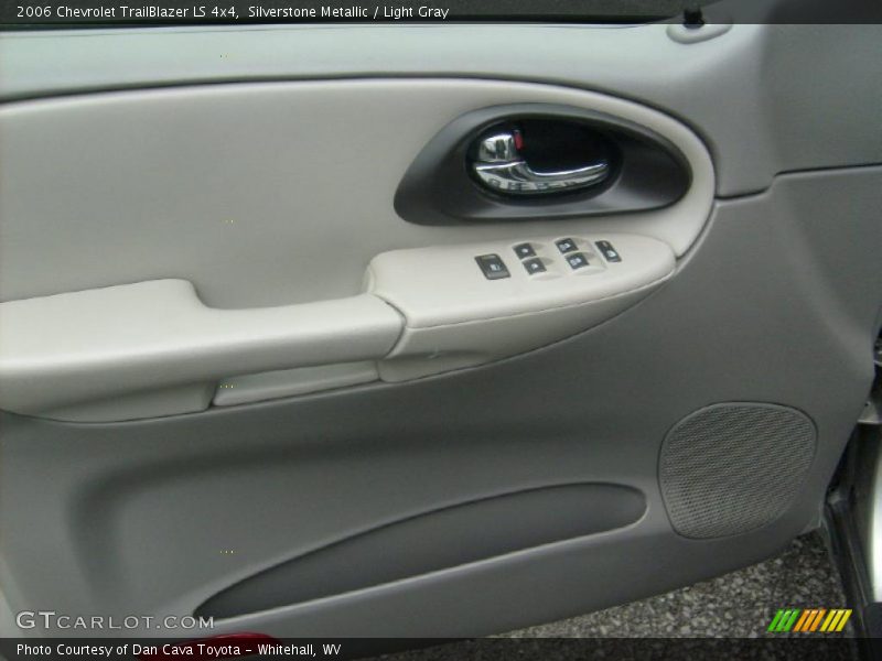 Silverstone Metallic / Light Gray 2006 Chevrolet TrailBlazer LS 4x4