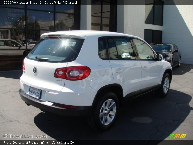 Candy White / Charcoal 2009 Volkswagen Tiguan S