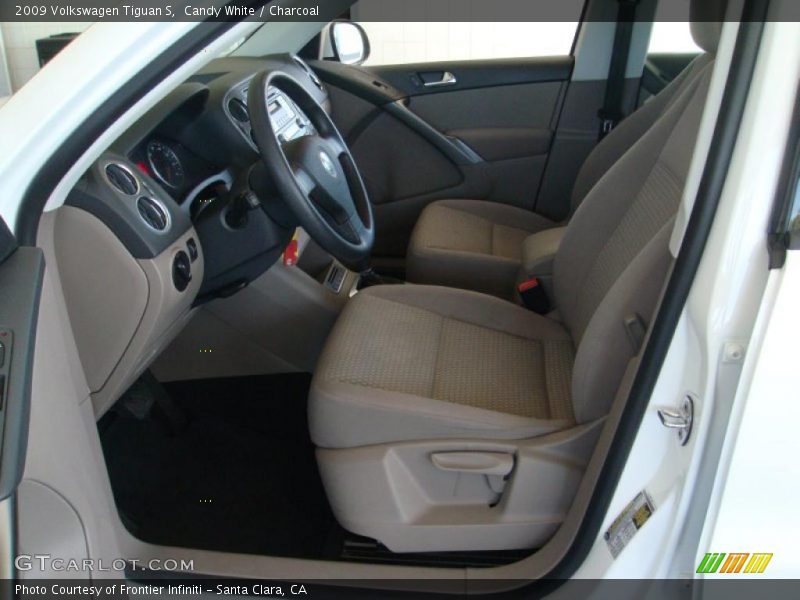 Candy White / Charcoal 2009 Volkswagen Tiguan S