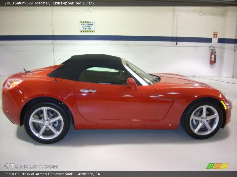 Chili Pepper Red / Black 2008 Saturn Sky Roadster