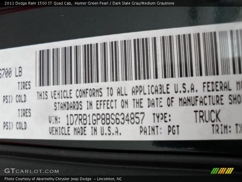 Hunter Green Pearl / Dark Slate Gray/Medium Graystone 2011 Dodge Ram 1500 ST Quad Cab