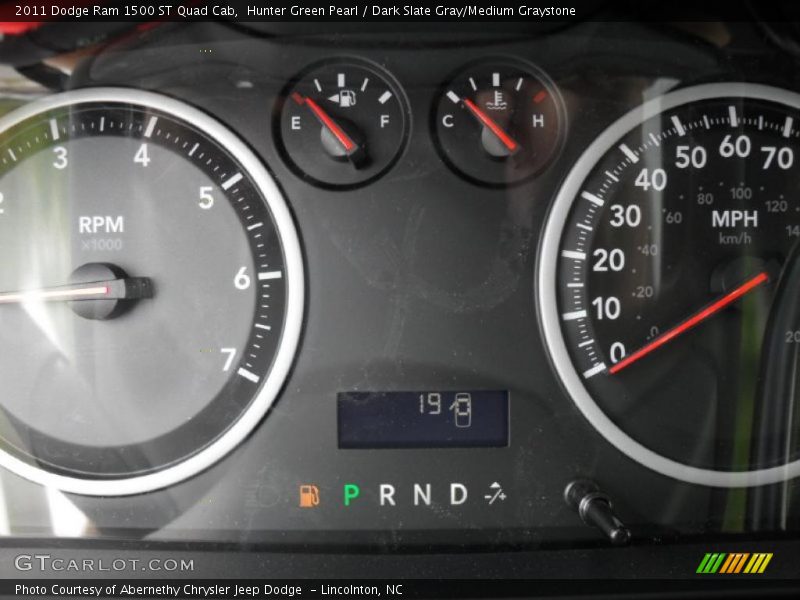 Hunter Green Pearl / Dark Slate Gray/Medium Graystone 2011 Dodge Ram 1500 ST Quad Cab
